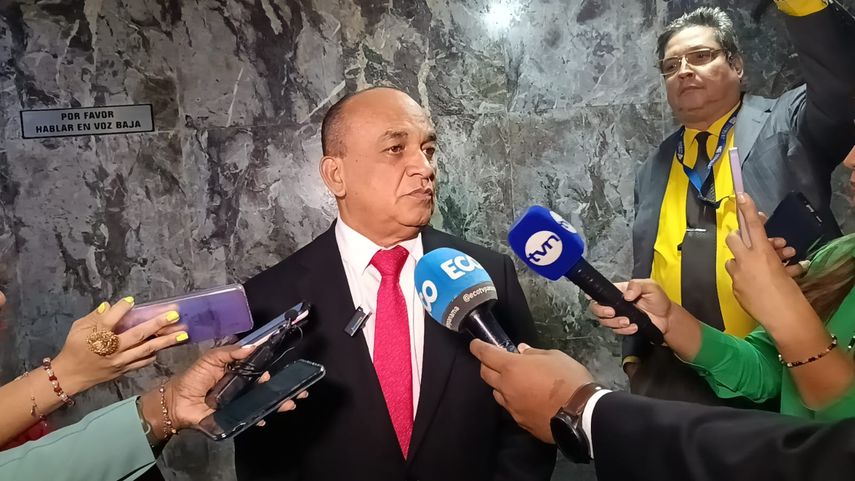 Alaín Cedeño, presidente de la Comisión de Salud de la Asamblea Nacional. Alaín Cedeño, presidente de la Comisión de Salud de la Asamblea Nacional.