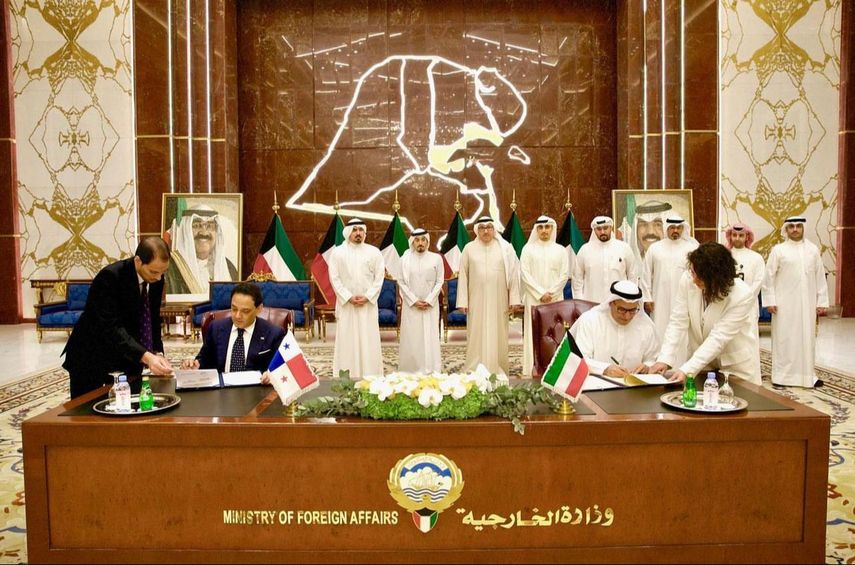 Emir de Kuwait falleció a los 86 años. Emir de Kuwait falleció a los 86 años.