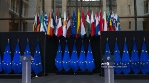 Unión Europea pide prepararse para inminente segunda ola de Covid-19