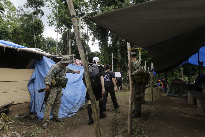 Ubican campamento clandestino de migrantes irregulares en selva del Darién