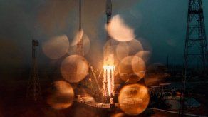 Rusia lanza cohete Soyuz con 38 satélites extranjeros