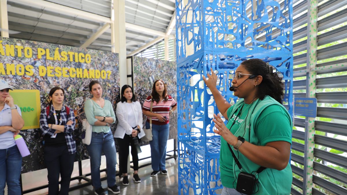 Servier se suma al proyecto Siete Cuencas para combatir contaminación plástica en Panamá