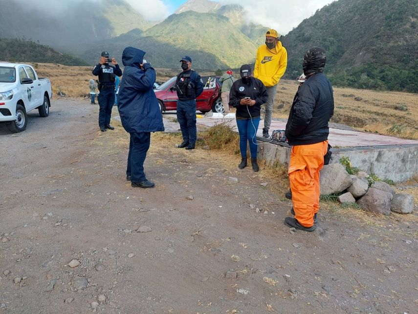 El SINAPROC rescató a un turista de nacionalidad canadiense que se extravió en su ascenso al Parque Nacional Volcán Barú.