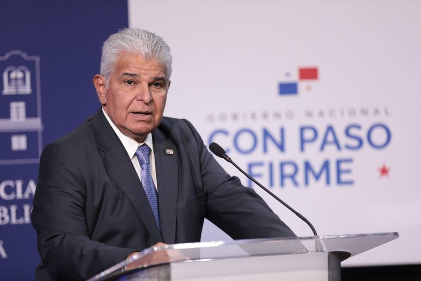 El presidente de Panamá, José Raúl Mulino, adelantó este jueves que hará énfasis en su discurso ante la Asamblea General de la ONU, la próxima semana en Nueva York, en el "esfuerzo" que hizo su administración para "cerrar" la selva del Darién, fronteriza con Colombia y usada como ruta migratoria. El presidente de Panamá, José Raúl Mulino, adelantó este jueves que hará énfasis en su discurso ante la Asamblea General de la ONU, la próxima semana en Nueva York, en el "esfuerzo" que hizo su administración para "cerrar" la selva del Darién, fronteriza con Colombia y usada como ruta migratoria.