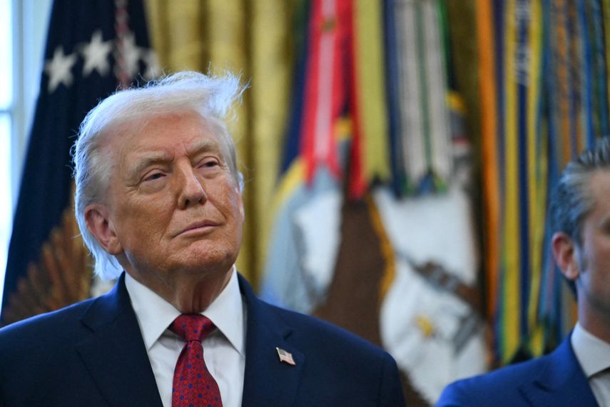 Trump asegura que Estados Unidos vivirá un Trump asegura que Estados Unidos vivirá un