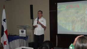 Espino destacó que el ISA mantiene casi 3 mil pólizas activas a nivel nacional.