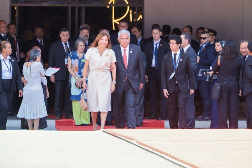 Mulino asistió a la toma de posesión de Laura Fernández en Costa Rica