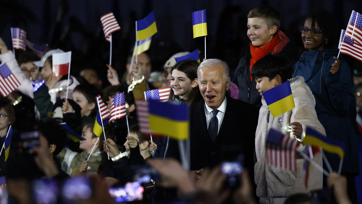 Joe Biden dice que EE-UU mantendrá su apoyo a Ucrania