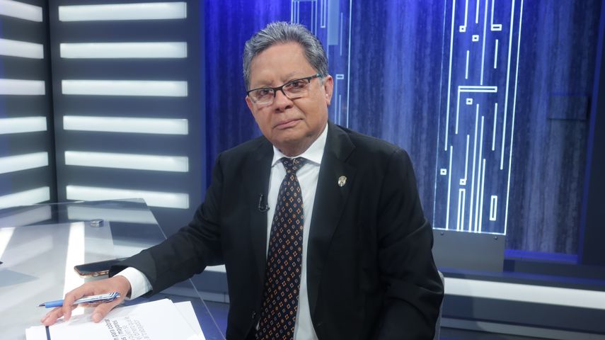 Manuel Zambrano: Lo único que ha cambiado es la edad de jubilación, las cuotas siguen igual