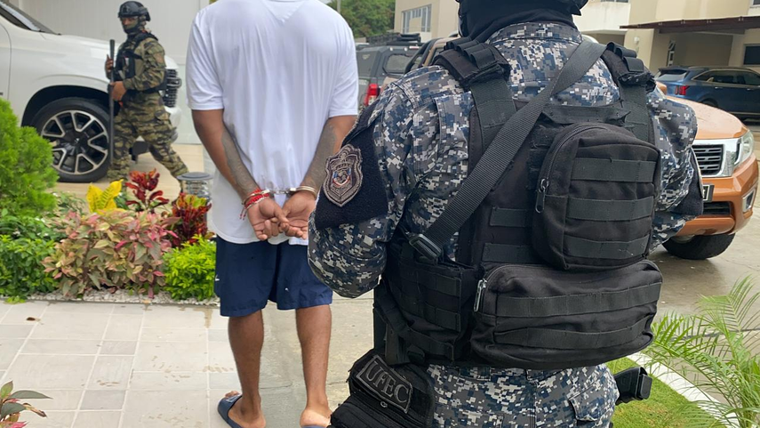 Capturan en Panamá a ecuatoriano buscado en su país por terrorismo