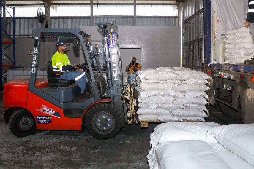 El titular del MICI dijo que “detrás de este éxito, está el esfuerzo y dedicación de todos en Open Blue, de los inversionistas que creen en Panamá. El titular del MICI dijo que “detrás de este éxito, está el esfuerzo y dedicación de todos en Open Blue, de los inversionistas que creen en Panamá.