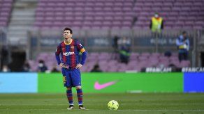 Messi hablará este domingo sobre su futuro en el fútbol de ligas. AFP