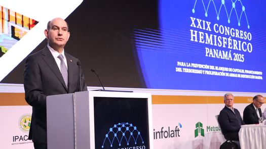 Panamá proyecta un superávit primario para el 2026, según destacó el ministro Chapman