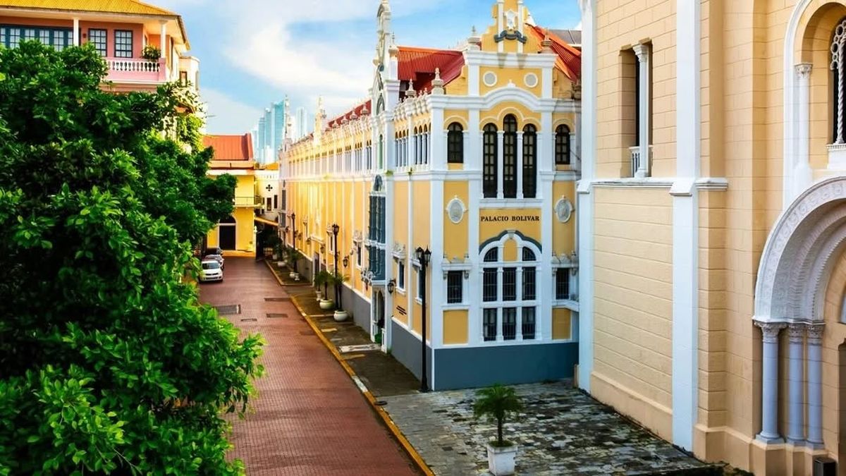 La Cancillería de Panamá emitió comunicados.