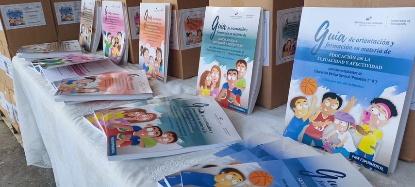MEDUCA entregará guías de educación sexual en las escuelas