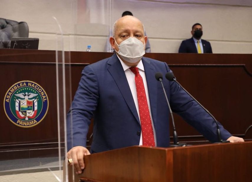 Crispiano Adames, Presidente de la Asamblea Nacional y quien busca la reelección para un nuevo período