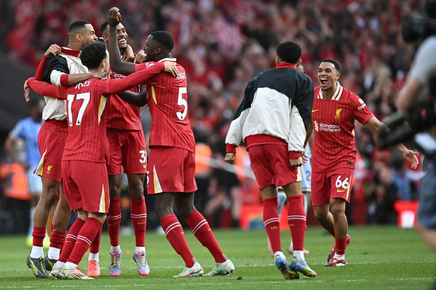 Liverpool se proclama campeón de Premier League con fiesta y goleada en Anfield