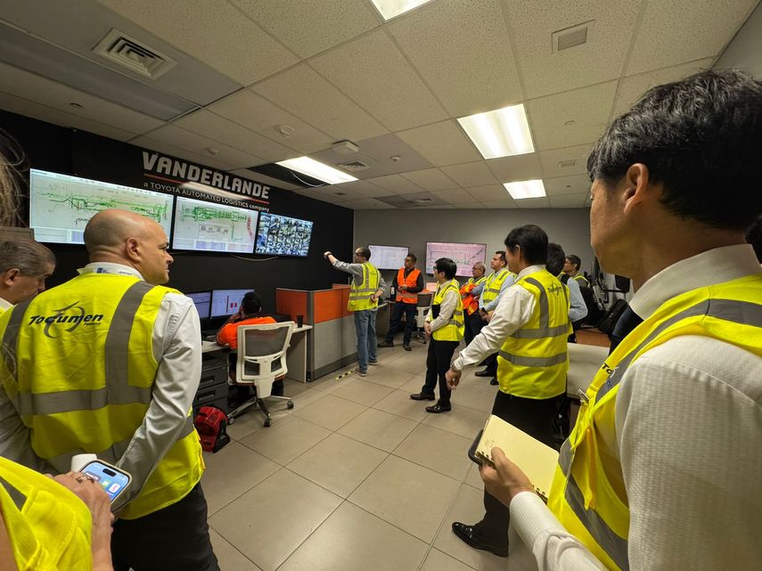 Panamá evalúa vuelo directo a Tokio tras visita de ANA y Boeing