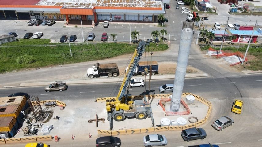 Línea 3: Inicia vaciado de concreto de columnas