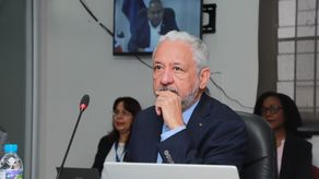 Canal de Panamá estima ingresos por arriba de los $4