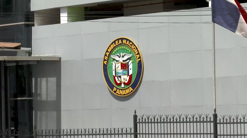 La Asamblea discutirá la propuesta en la próxima legislatura.