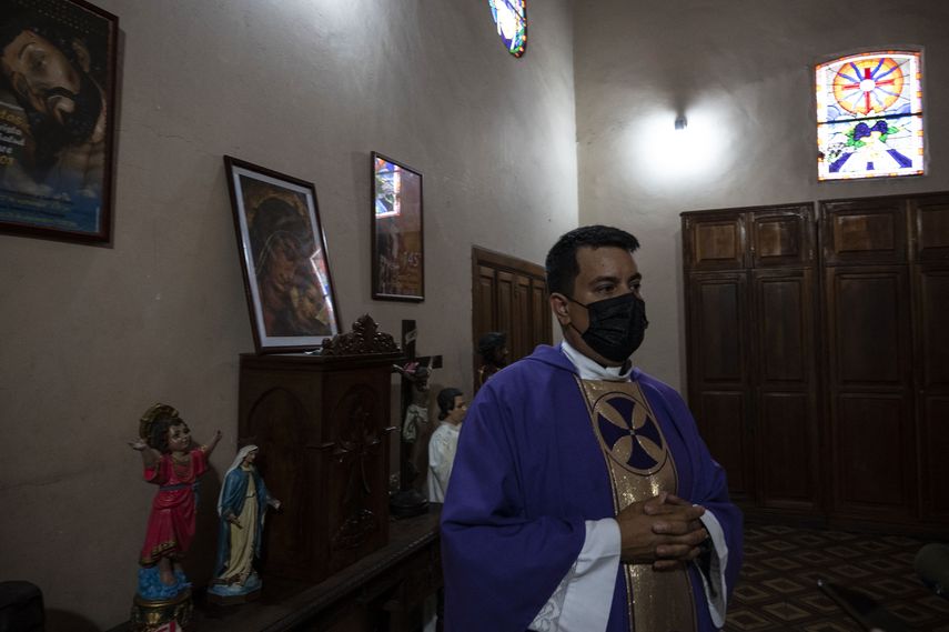 Venezuela: El precio de ser sacerdote en tiempos de Covid-19