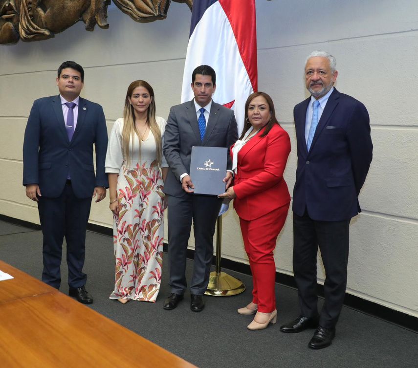 Canal de Panamá presenta ante la Asamblea Nacional el presupuesto 2025