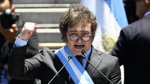 Argentina: gobierno de Milei advierte con retirar ayudas sociales a los que salgan a manifestarse