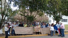 Agricultores exigen al MIDA reconocer ajuste salarial que les corresponde