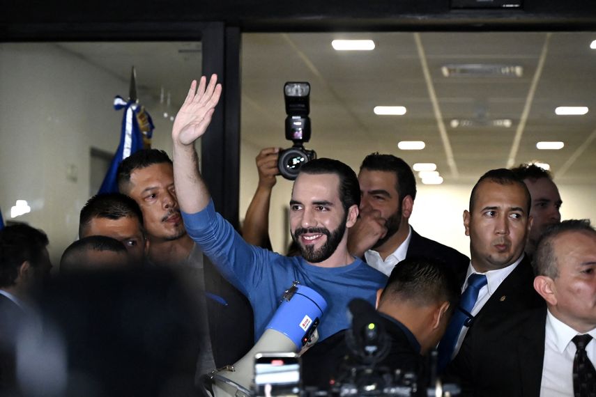 Nayib Bukele se encamina a la reelección en El Salvador