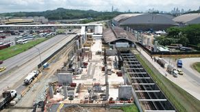 El Metro de Panamá, S.A. informó que a partir del viernes 6 de febrero iniciará el traslado de las vigas que formarán parte de la estructura por donde transitarán los monorrieles de la Línea 3, con destino a la Estación Albrook.