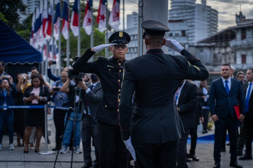 Asamblea propone reducir número de escoltas para expresidentes.