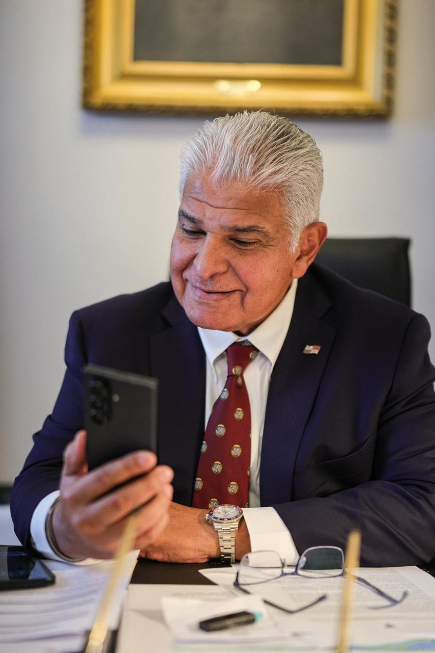 Mulino sostuvo llamada con la presidenta electa de Costa Rica, Laura Fernández