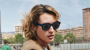 Facebook y Ray-Ban presentan gafas inteligentes