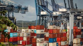 PPC acusa a Maersk y escala crisis portuaria en Panamá con arbitraje en Londres