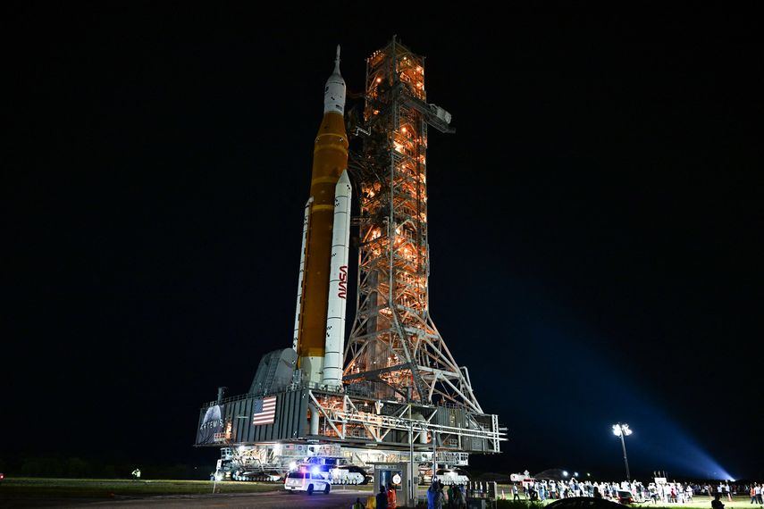 dentro de un cohete para transbordador espacial