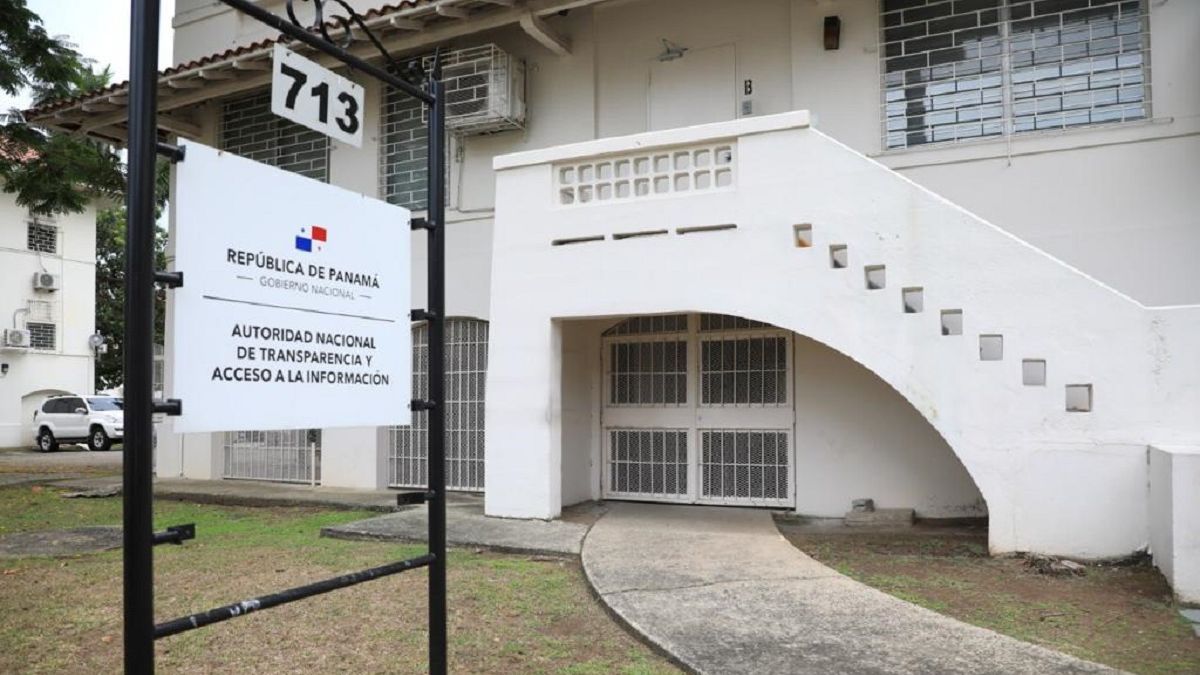 ANTAI sanciona a 15 funcionarios por nepotismo y conflictos de interés en Panamá ANTAI sanciona a 15 funcionarios por nepotismo y conflictos de interés en Panamá