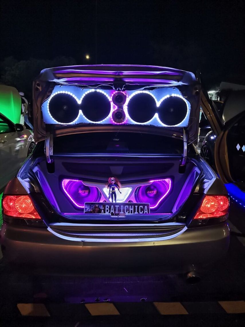 Desfile navideño tendrá música, autos y fuegos artificiales. Desfile navideño tendrá música, autos y fuegos artificiales.