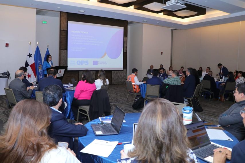 Expertos de Centroamérica reunidos en Panamá. Expertos de Centroamérica reunidos en Panamá.