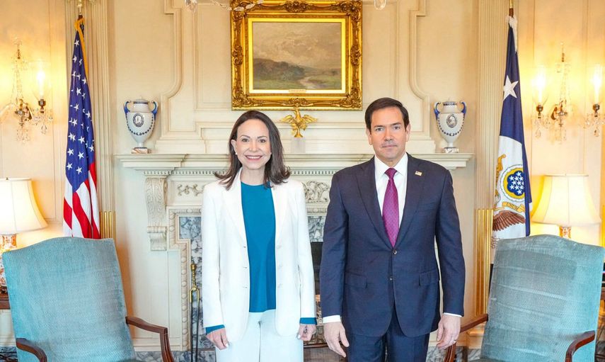 La líder opositora venezolana María Corina Machado mantuvo este martes en Washington un nuevo encuentro con el secretario de Estado de Estados Unidos, Marco Rubio, una reunión que calificó de La líder opositora venezolana María Corina Machado mantuvo este martes en Washington un nuevo encuentro con el secretario de Estado de Estados Unidos, Marco Rubio, una reunión que calificó de