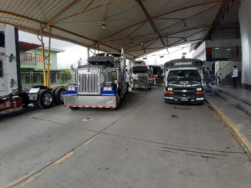 Cierre en frontera de Panamá con Costa Rica genera pérdidas