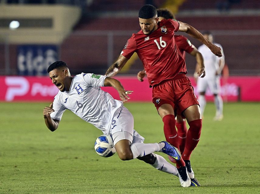 Panamá y Honduras empatan 1-1 en el Rommel Fernández