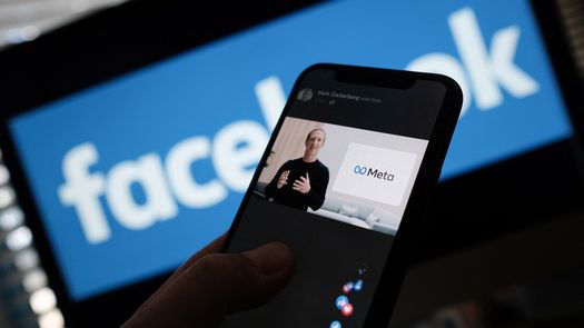 Rusia prohíbe Facebook e Instagram por extremismo