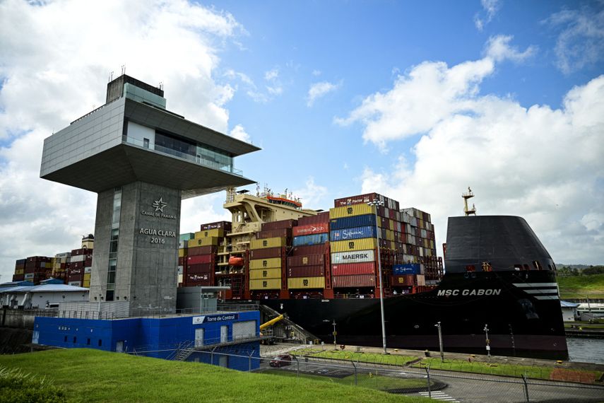 Canal de Panamá consolida su papel clave en el comercio mundial de granos