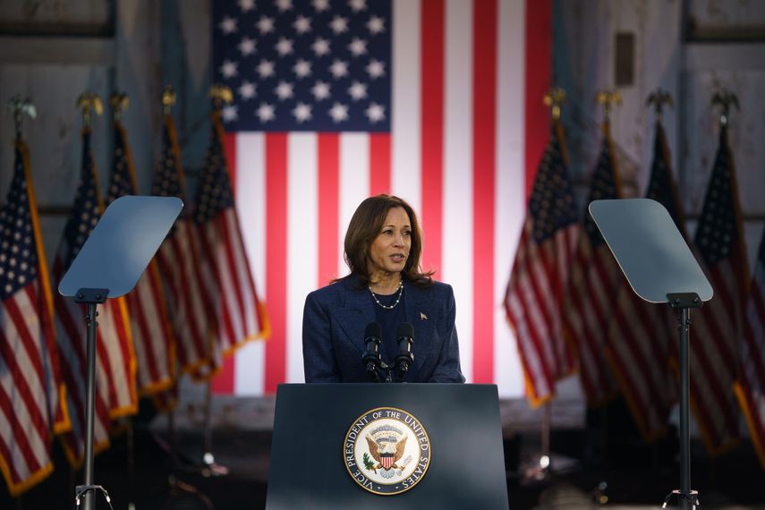Trump alaba a Kamala Harris por ser una "superviviente" con buenas maneras. Trump alaba a Kamala Harris por ser una "superviviente" con buenas maneras.