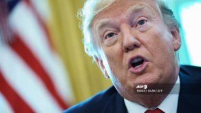 Trump no descarta reunirse con Maduro y no confía totalmente en Guaidó