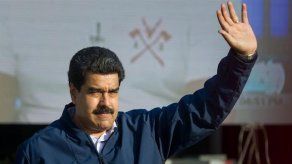 Oposición venezolana dice que el jueves se aprobará ley de referendo revocatorio