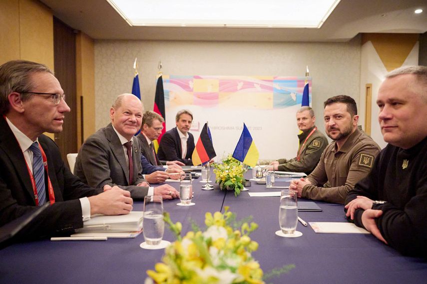 Volodimir Zelenski se reúne con líderes del G7