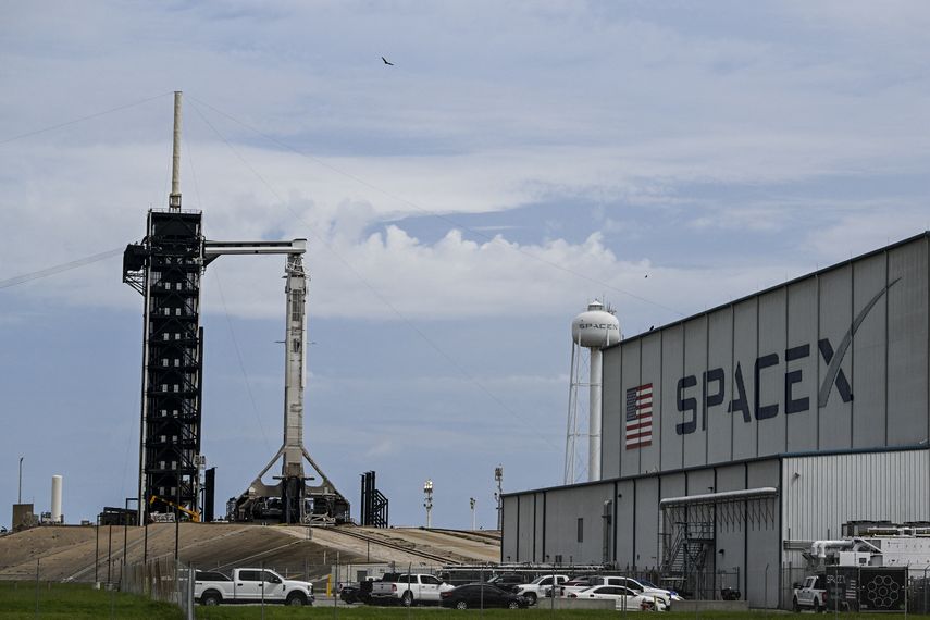SpaceX planea invertir 1.500 millones de dólares en Vietnam. SpaceX planea invertir 1.500 millones de dólares en Vietnam.