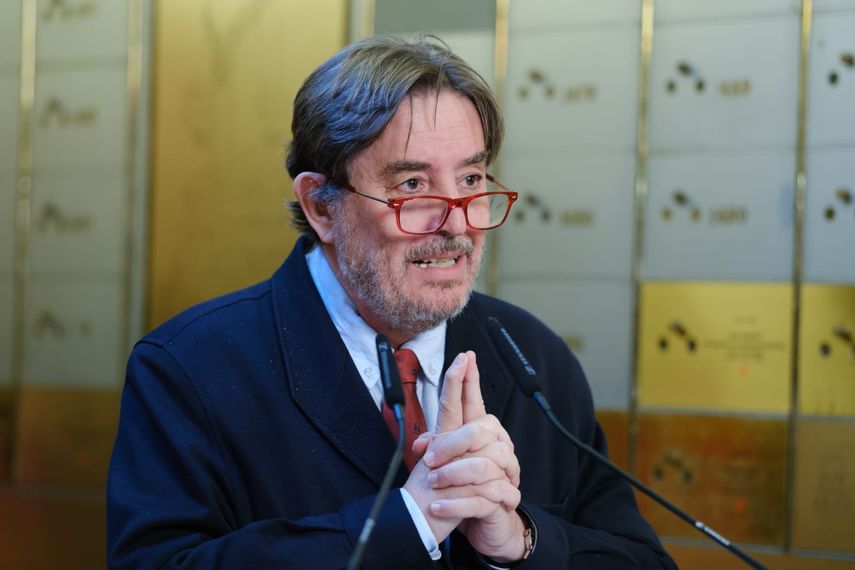 García Montero acusa a la RAE de querer imponer Panamá como sede del Congreso de la Lengua